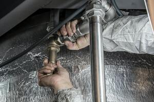 Tips to Hire a Professional Plumber near you Within a Few Minutes